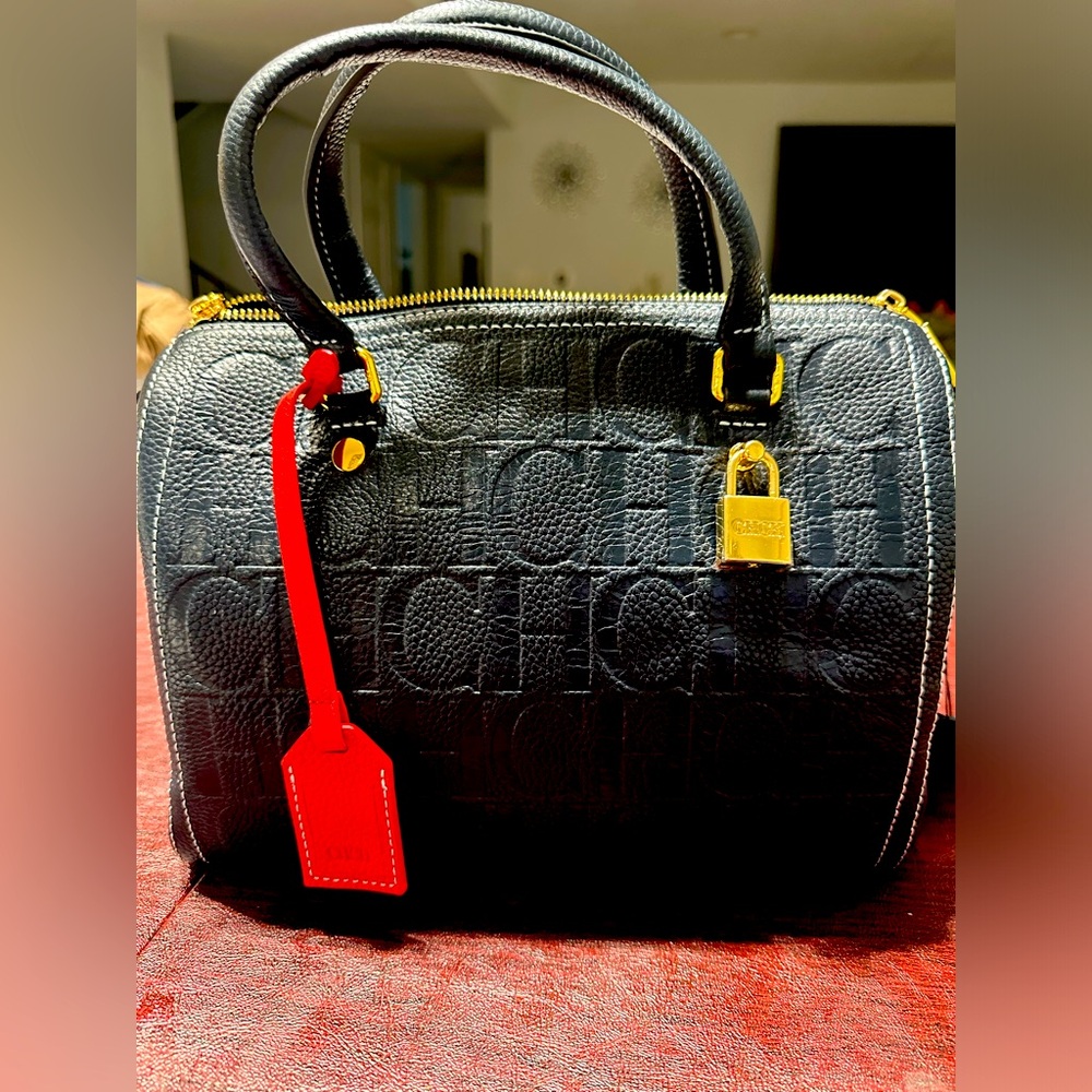 CHCH ANDYY 7 LOCKED | MEDIUM HANDBAG